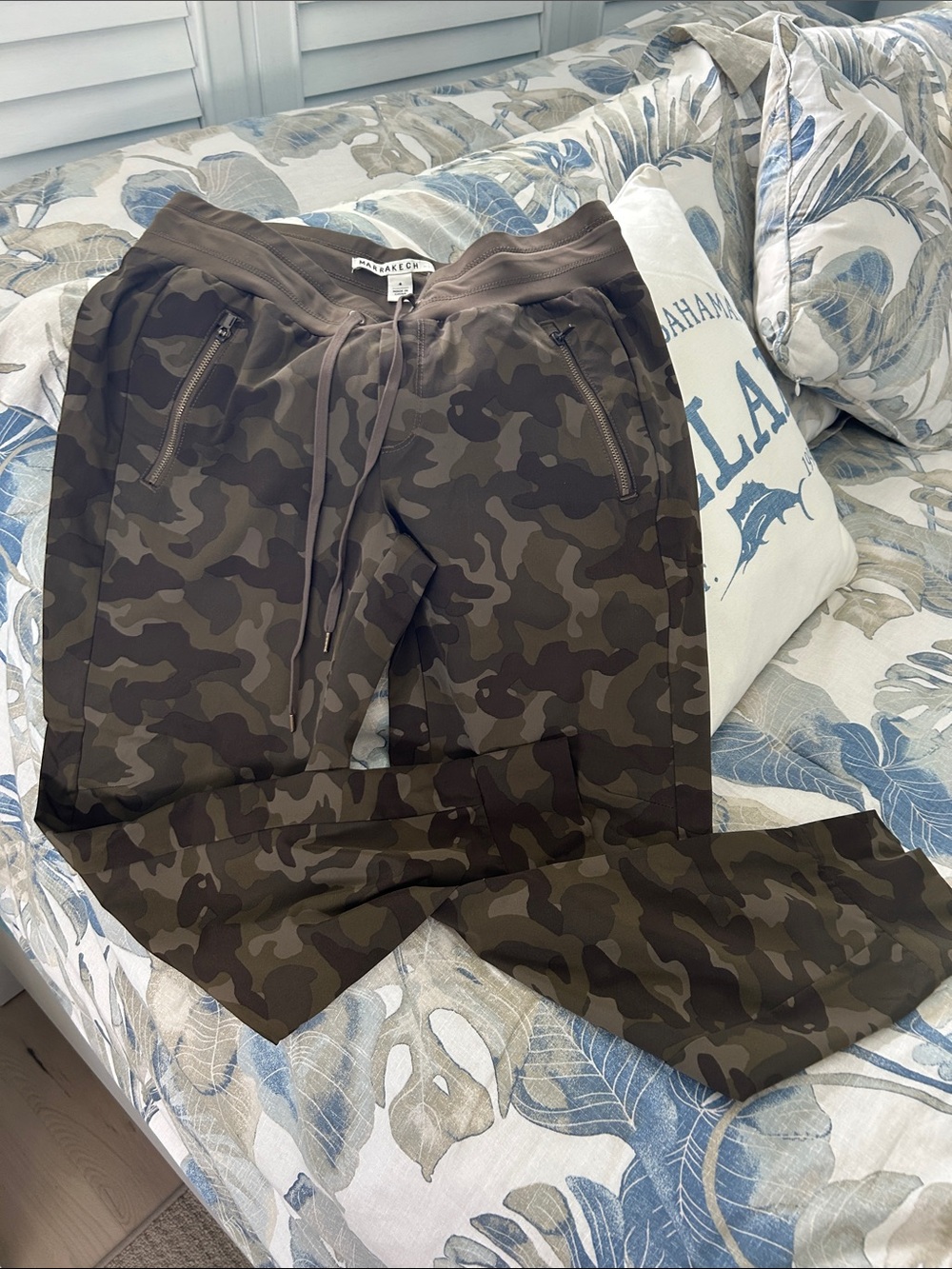 Marrakech camo joggers. Size 4. Excellent condition